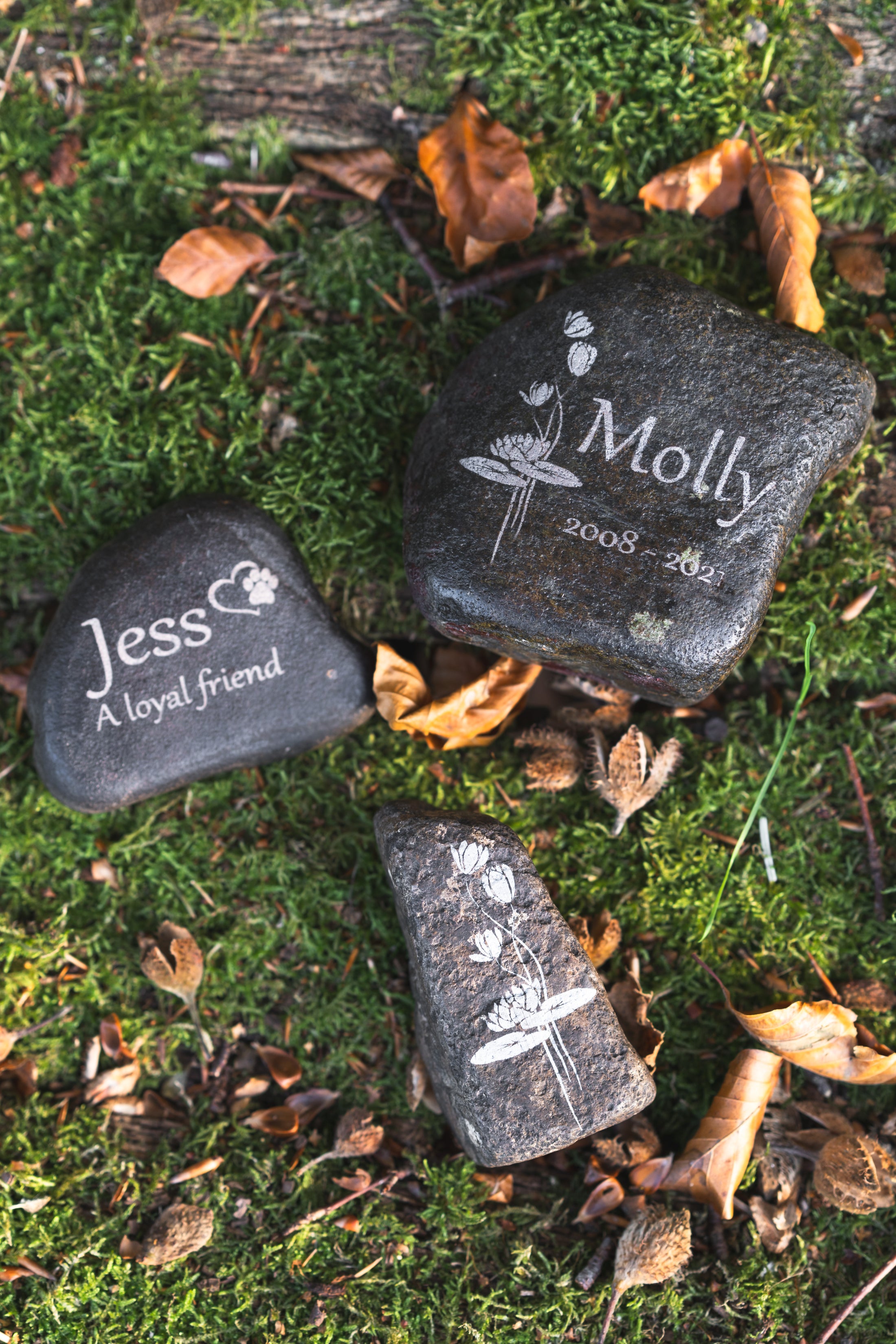 Stone Memorial Pet Plaque